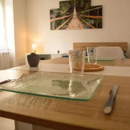 Cosy & Fun Face Aux Chateau Flechettes Apartment *