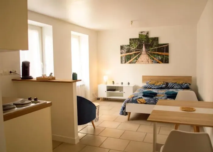 Cosy & Fun Face Aux Chateau Flechettes Gaillon